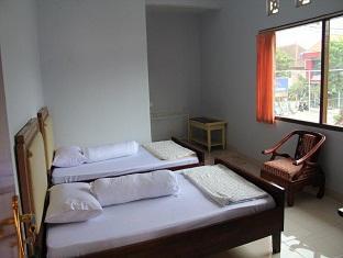 Hotel Sentral Pabean Buleleng Екстериор снимка